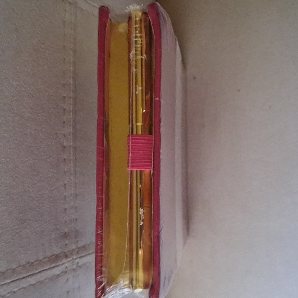 Papyrus Notepad with Pen - Picture 3 of 5